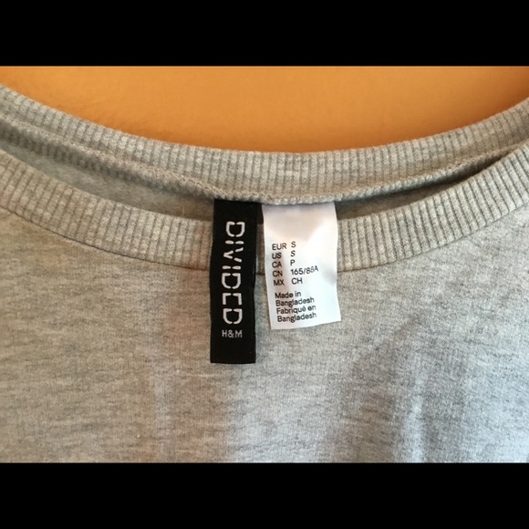 NEW, H&M Ladies Sm, Light Sweatshirt - Picture 3 of 6